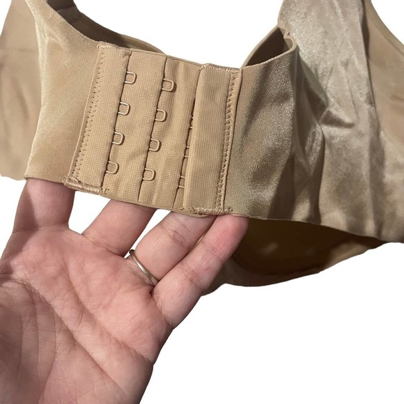 Soma Vanishing Back Smoothing Seamless Underwire Nude Bra - Picture 5 of 10
